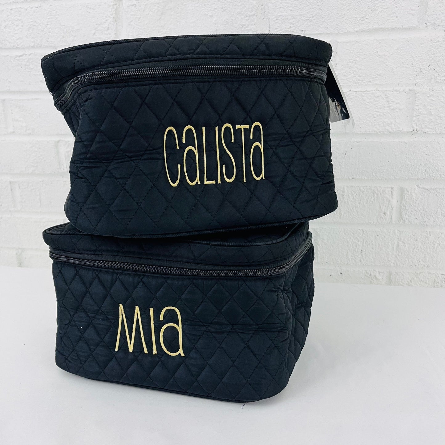 Monogram Train Case, Monogrammed Cosmetic Bag, Personalized Make Up Bag, Custom Cosmetic Bag, Monogrammed Travel Bag, Bridal Gift