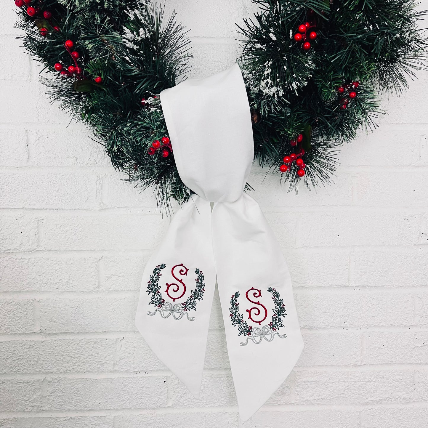 Holiday Wreath Sash