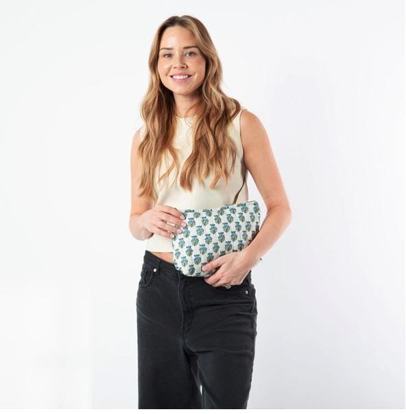 Monogram Cosmetic Case, Monogrammed Cosmetic Bag, Personalized Make Up Bag, Custom Cosmetic Bag, Monogrammed Travel Bag, Bridal Gift